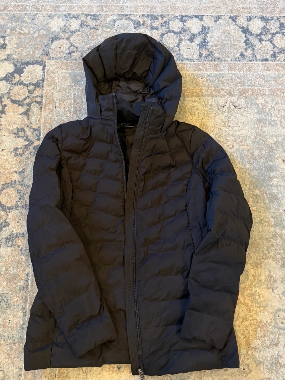32 Degrees small Black Hooded Quilted Puffer Jacket great condition